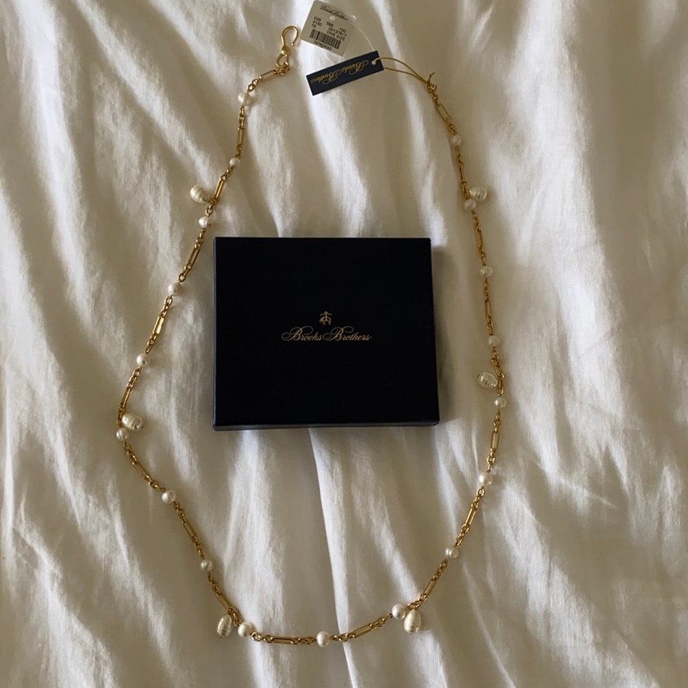 Brooks Brothers Baroque Glass Pearl Necklace